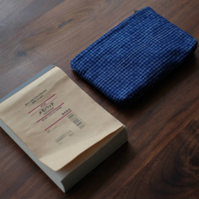 Blue fine old tubula chain coin purse multi-color mobile phone bag storage bag wallet clutch sundries bag - กระเป๋าใส่เหรียญ - ผ้าฝ้าย/ผ้าลินิน สีน้ำเงิน