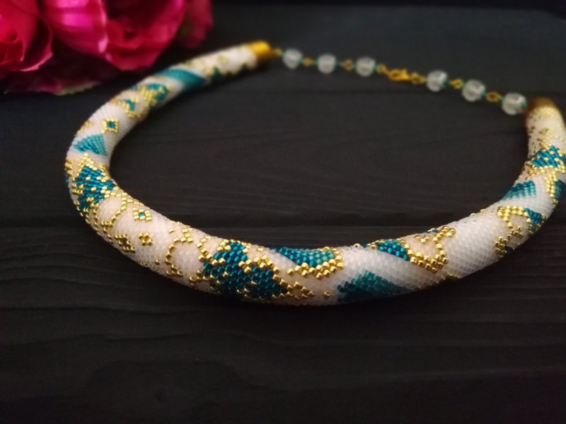 珠子鉤針繩項鍊  有機種子串珠項鍊 Bead Crochet Rope Necklace ,  Organic Seed Beaded Necklace - สร้อยคอ - แก้ว ขาว