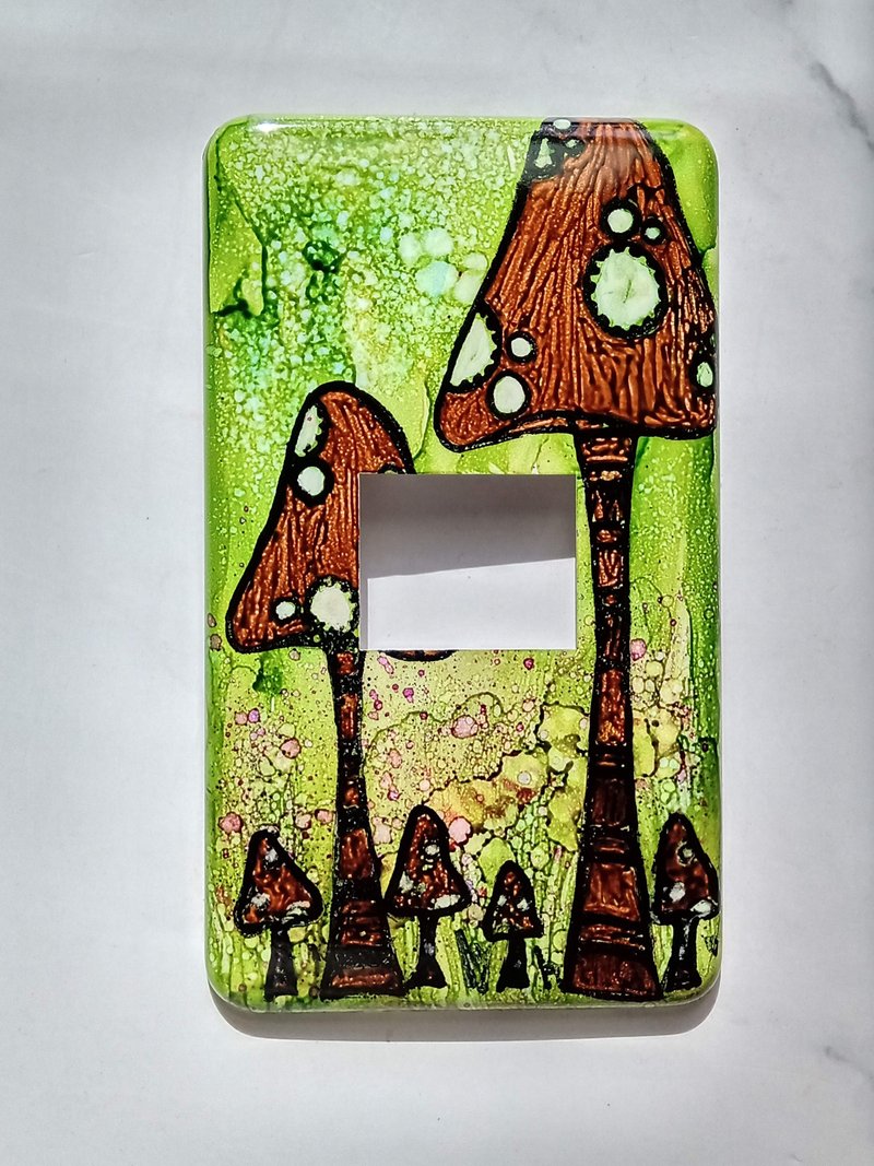 彩繪開關蓋板,民宿佈置/居家裝潢/蘑菇單孔開關蓋板 - 其他 - 塑膠 多色