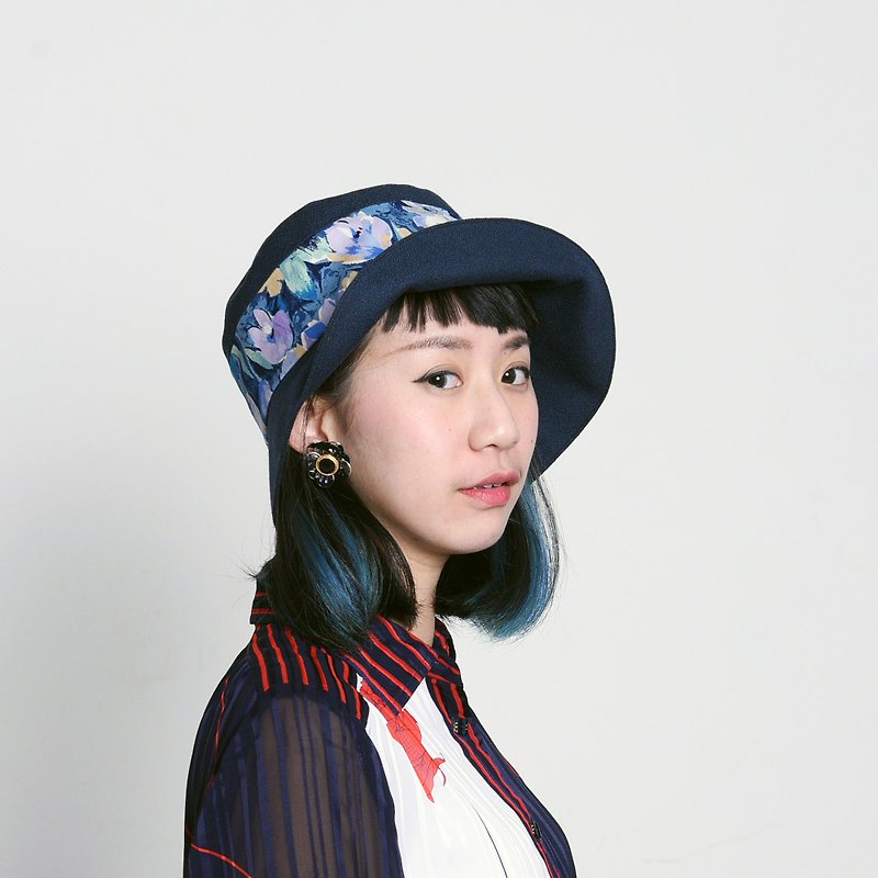JOJA│ lady hat / dark blue x blue flowers - Hats & Caps - Other Materials Blue