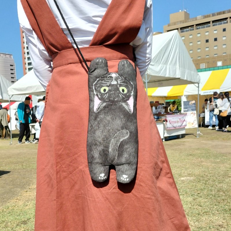 ぶら下がりにゃんこのスマホポシェット　黒猫【再販】 - 側背包/斜背包 - 棉．麻 黑色