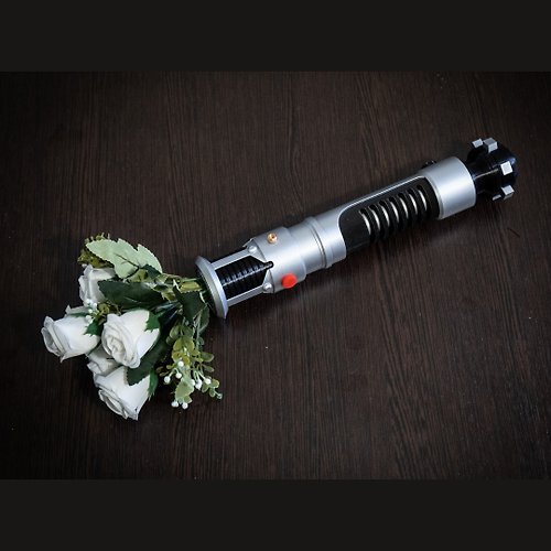 Tasha's craft Star Wars Inspired Bridal Bouquet Holder Obi-Wan Kenobi's | star wars wedding