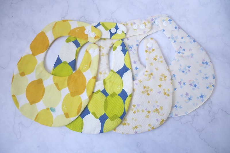 Baby saliva towel / handmade bib - 3 into / 5 into the lucky bag area (six layers of yarn) - Bibs - Cotton & Hemp Multicolor