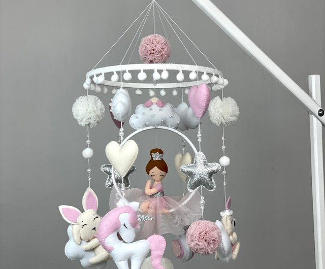 Princess hot sale baby mobile