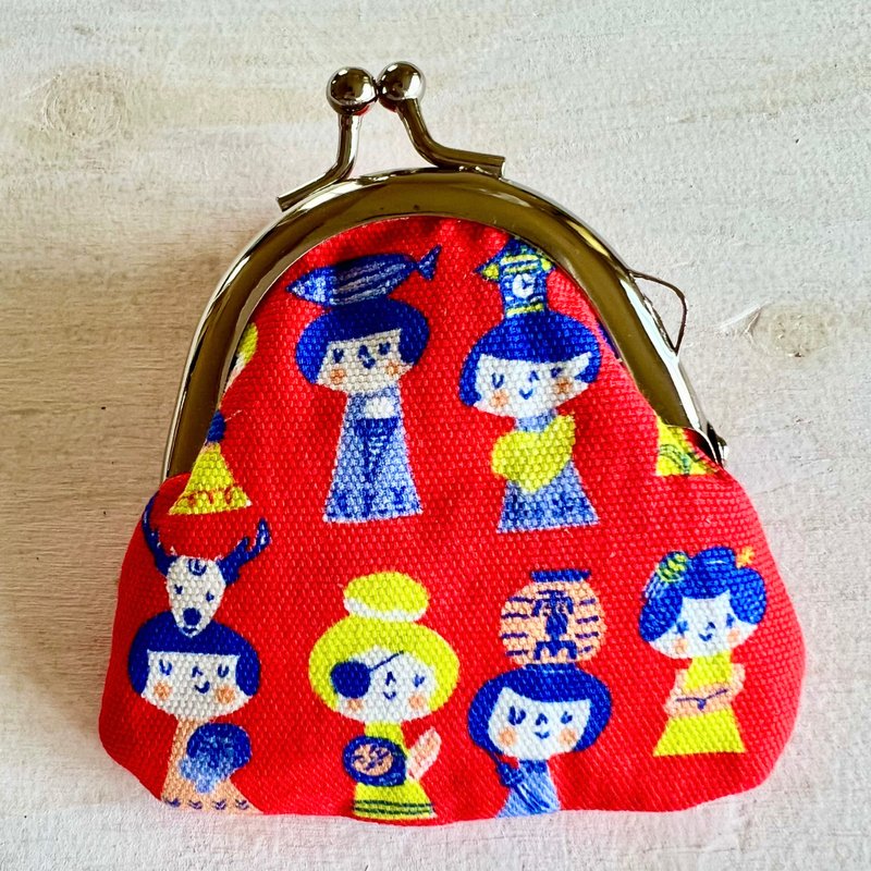 Traveling Kokeshi-chan purse - กระเป๋าใส่เหรียญ - ผ้าฝ้าย/ผ้าลินิน สีแดง