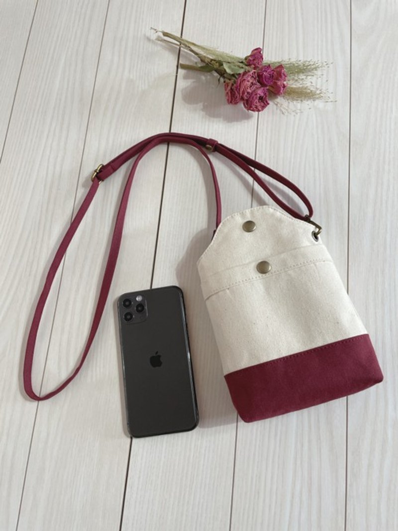 倉敷帆布　　バイカラー　スマホポシェット　スマホショルダー　スマホポーチ　　キナリ×ボルドー - 側背包/斜背包 - 棉．麻 