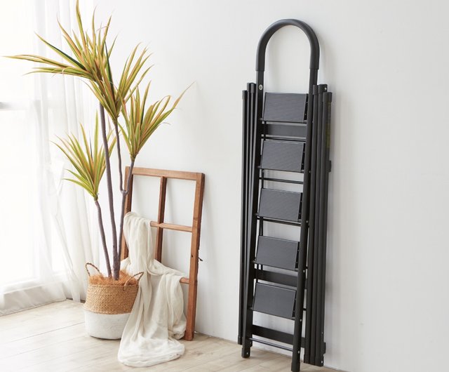 Folding best sale laundry ladder