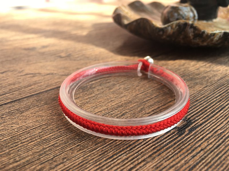 Red string - Bracelets - Polyester Red