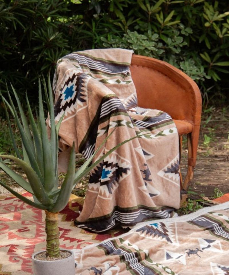 【熱門預購】游牧保暖多功能毛毯  (4色) CCKP4302 - 地墊/地毯 - 其他材質 多色