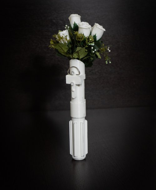 Star Wars Inspired Bridal Bouquet Holder White  Wedding Bouquet Leia  Lightsaber - Shop Tasha's craft Dried Flowers & Bouquets - Pinkoi