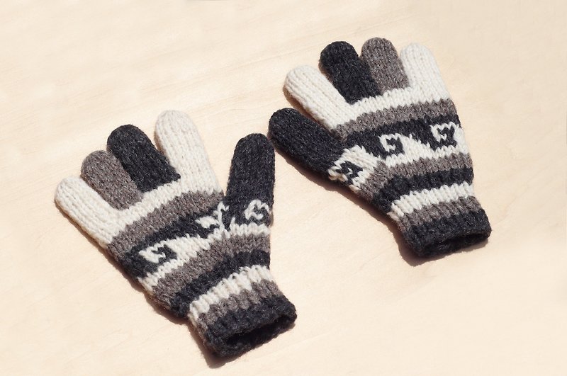 Christmas gift handmade limited edition pure wool knitted warm gloves / knitted gloves / full finger gloves - National Wind Totem Ocean - ถุงมือ - ขนแกะ หลากหลายสี