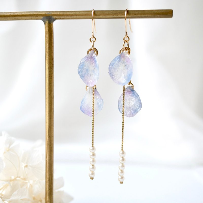 Swaying hydrangea jewelry set - Earrings & Clip-ons - Resin Purple