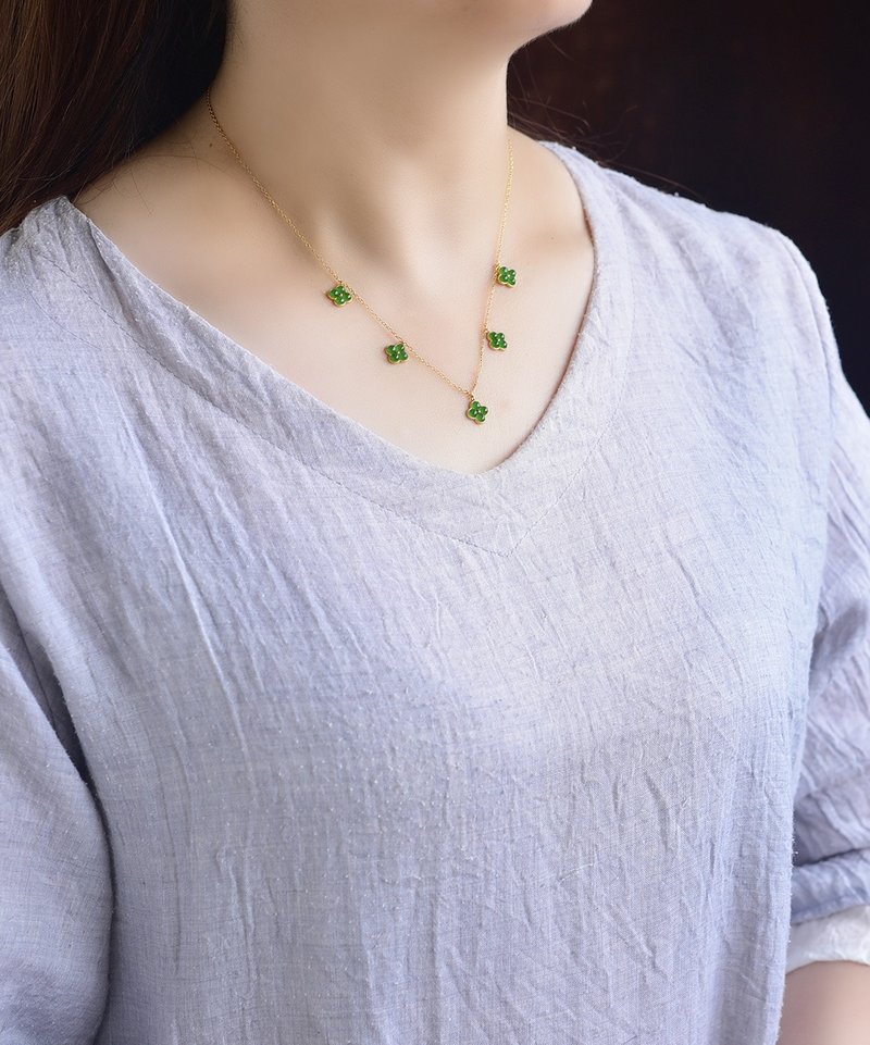 和田玉碧玉項鏈 寓意吉祥如意 雕工精緻 上身簡單大方 - 項鍊 - 水晶 