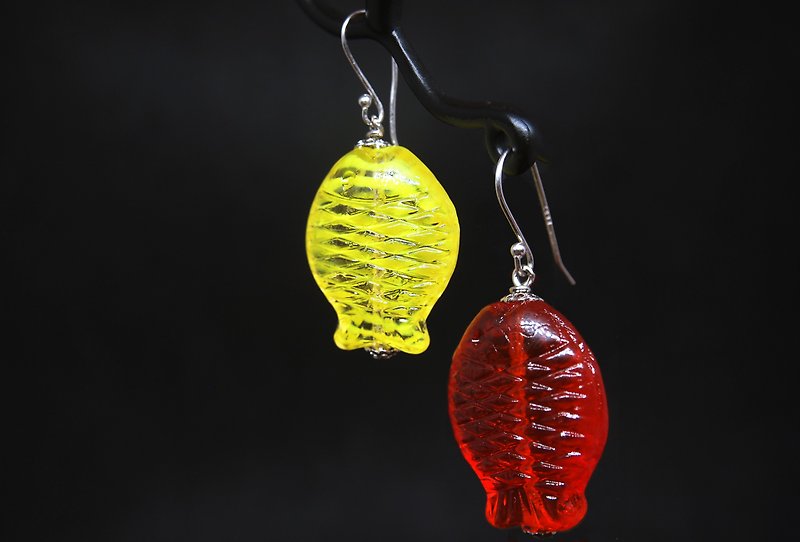 #GE007 威尼斯穆拉諾琉璃魚兒老珠耳環 - 耳環/耳夾 - 玻璃 黃色