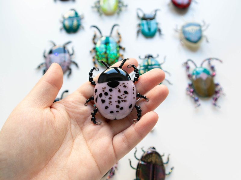 Beetle brooch, Bug pin, Handmade brooch - Brooches - Glass Multicolor