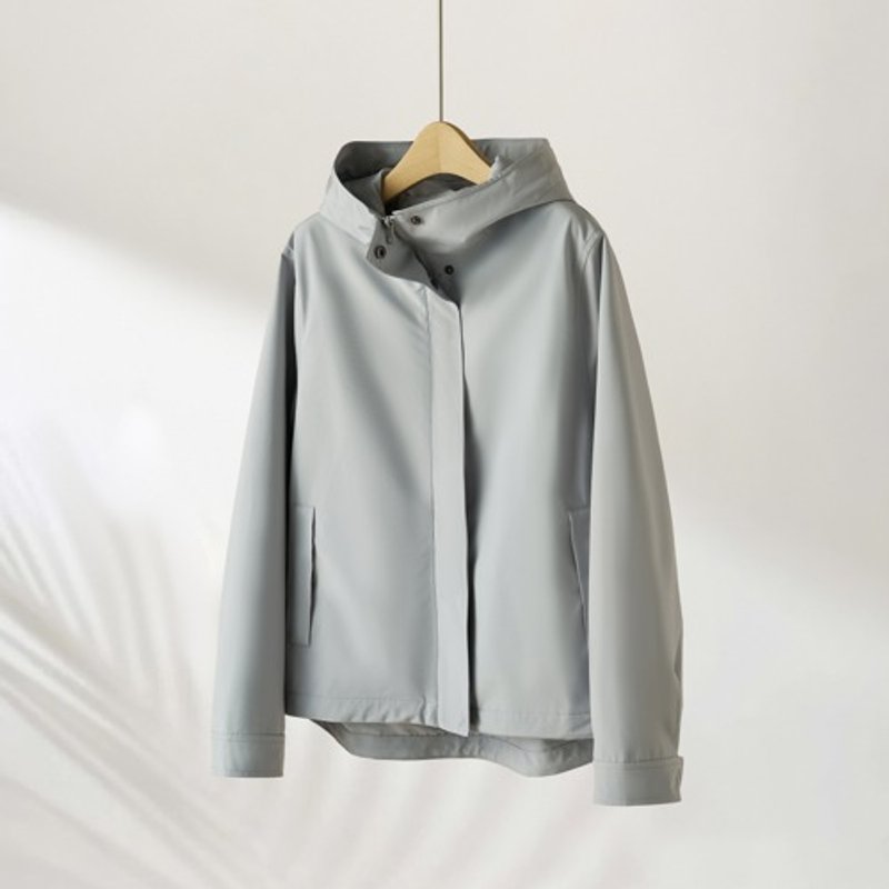 An active short jacket that combines functionality and style Outdoor jacket Gray 240914-2 - Women's Casual & Functional Jackets - Cotton & Hemp 