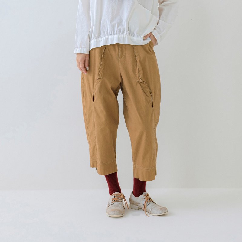【設計師私心之選】舒展秋冬棉麻挺版繭型褲 - 女長褲 - 其他材質 咖啡色