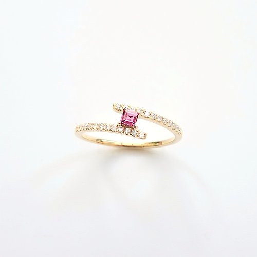 Joyce Wu Handmade Jewelry 天然紅寶 公主方形切割 鑲鑽 純 18K 金戒指 | 可疊搭 客製手工