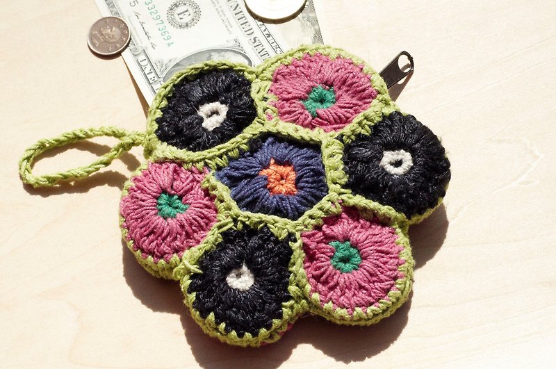 Eastern European wind handmade crocheted purse / storage bag / cosmetic bag - green flowers forest department Purse - Wallets - Cotton & Hemp Multicolor