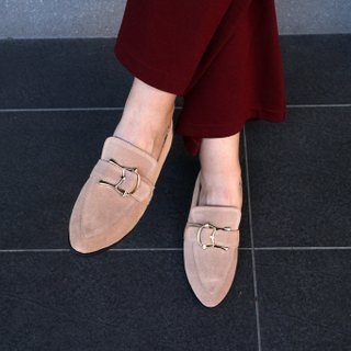 【Jump into the rabbit hole】3M Waterproof Pointed Toe Shoes - Beige