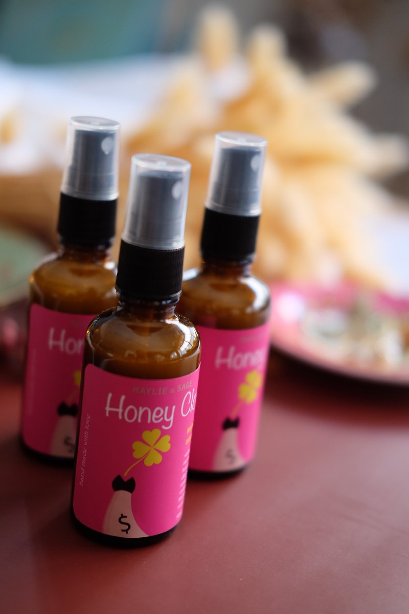 Honey Clover Four-Leaf Sweet Aura Space Spray | Myrrh Vanilla Sweet Woody Tone - น้ำหอม - แก้ว 