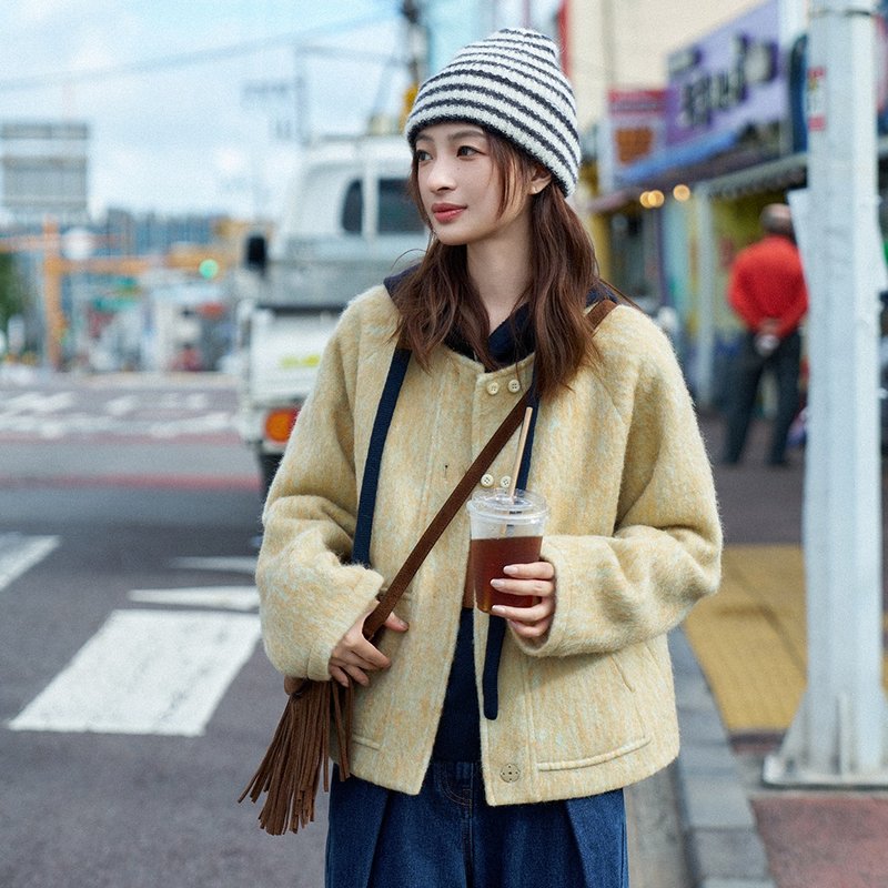 Mixed color fur round neck short coat|Coat|Two colors|Autumn style|Sora-1648 - Women's Casual & Functional Jackets - Wool Multicolor