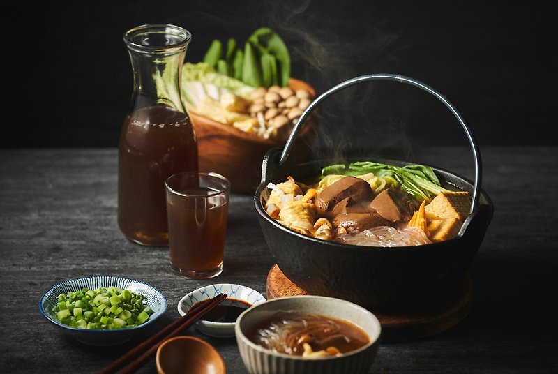 10 boxes | Jia Yishi Richuan Spicy Duck Blood Winter Noodles 525g/box - บะหมี่ - อาหารสด ขาว