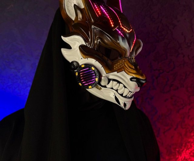 ブラウン ホワイトのサイバーパンク狐面、スマートRGBライト付き