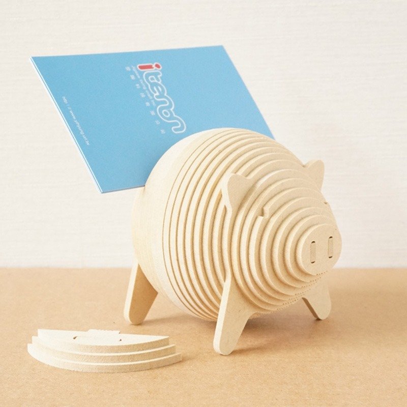 Wooden made piggy business card holder - ที่ตั้งบัตร - ไม้ สีนำ้ตาล