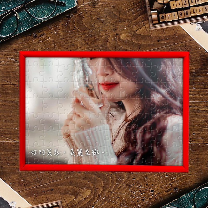 Customized photo puzzle photo frame - กรอบรูป - วัสดุอื่นๆ สีแดง
