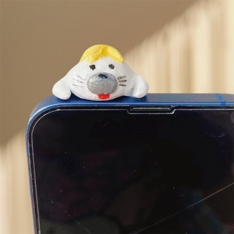 Hipper phone, clay mobile phone holder, cute seal | Phone decoration | Handmade - 手機殼/手機套 - 黏土 