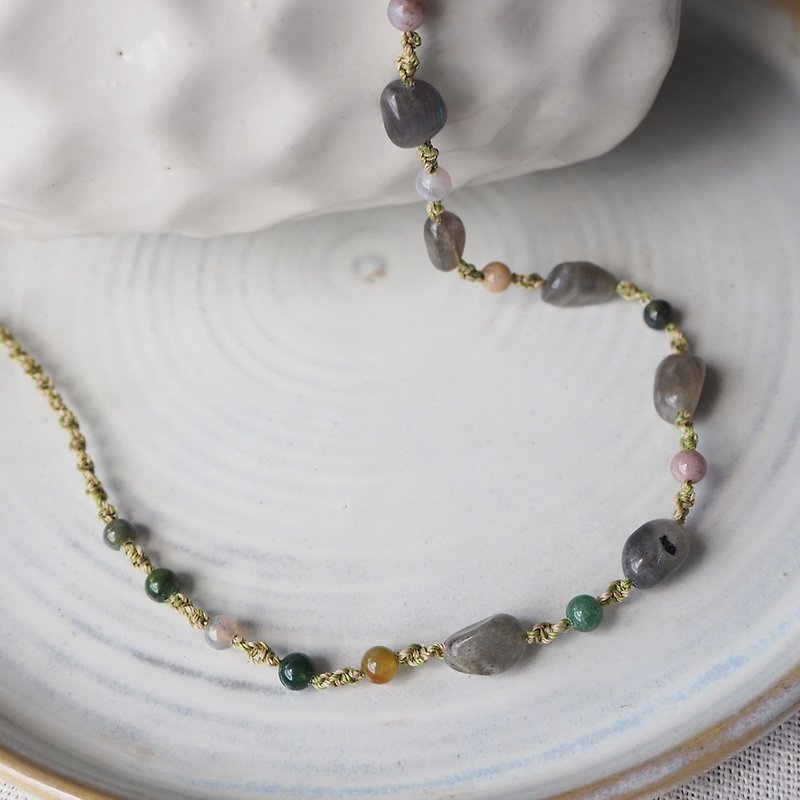 Necklace lucky stone, Labradorite stone and jade - Necklaces - Stone Gray