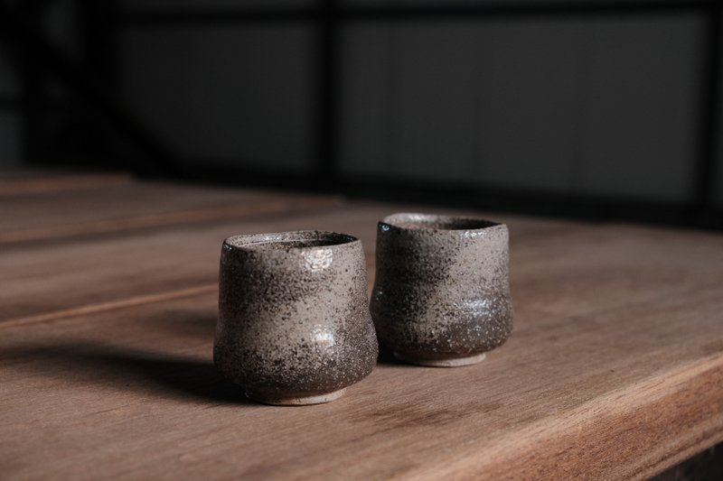茶杯 l 柴燒陶 小茶杯 - 茶壺/茶杯/茶具 - 陶 咖啡色