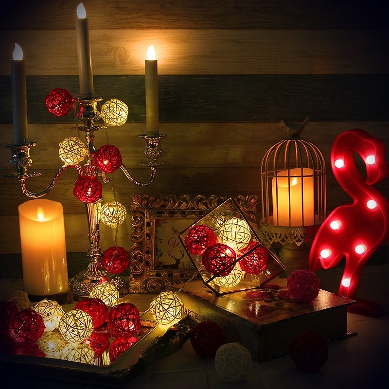 創意燈飾 籐球燈串 電池款 艷紅聖誕 長度2M LED氣氛燈 聖誕節 - 燈具/燈飾 - 竹 紅色
