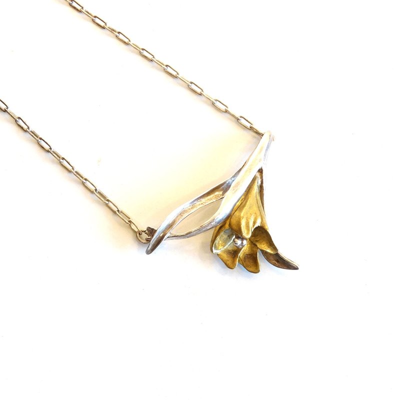 Vintage lily design silver necklace - 項鍊 - 純銀 銀色