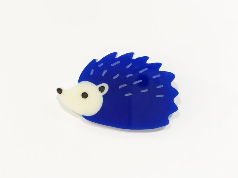 ハリネズミのアクリルブローチ「青」 - 胸針 - 壓克力 藍色