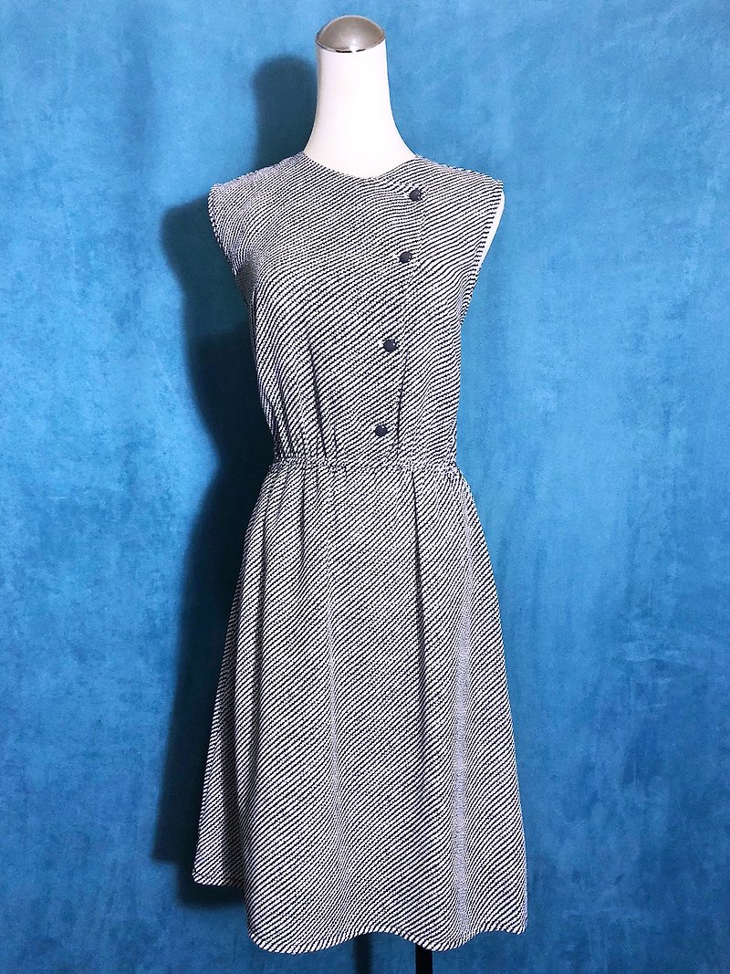 Corrugated Totem Chiffon Sleeveless Vintage Dress / Bring back VINTAGE abroad - ชุดเดรส - เส้นใยสังเคราะห์ สีน้ำเงิน