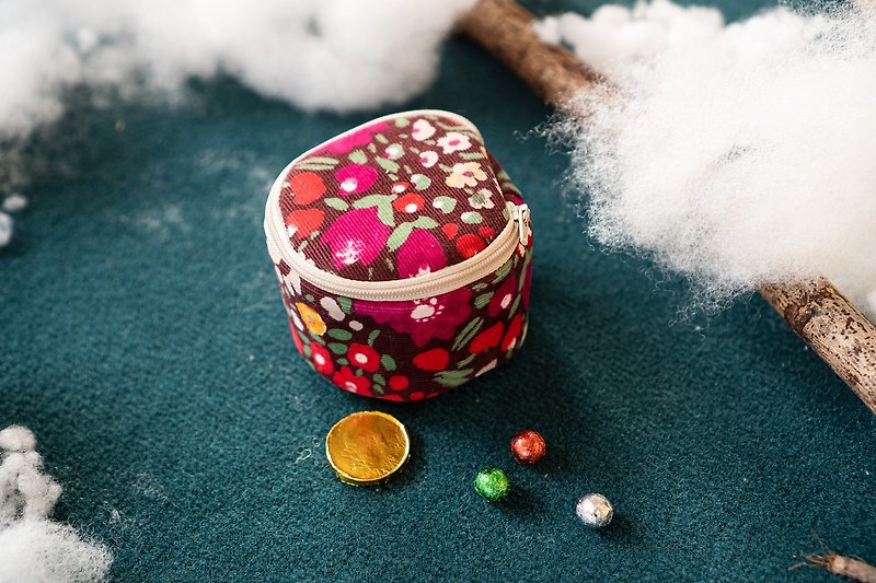 女生的新年禮物  珠寶盒  茱莉朵 - 化妝包/收納袋 - 棉．麻 紅色