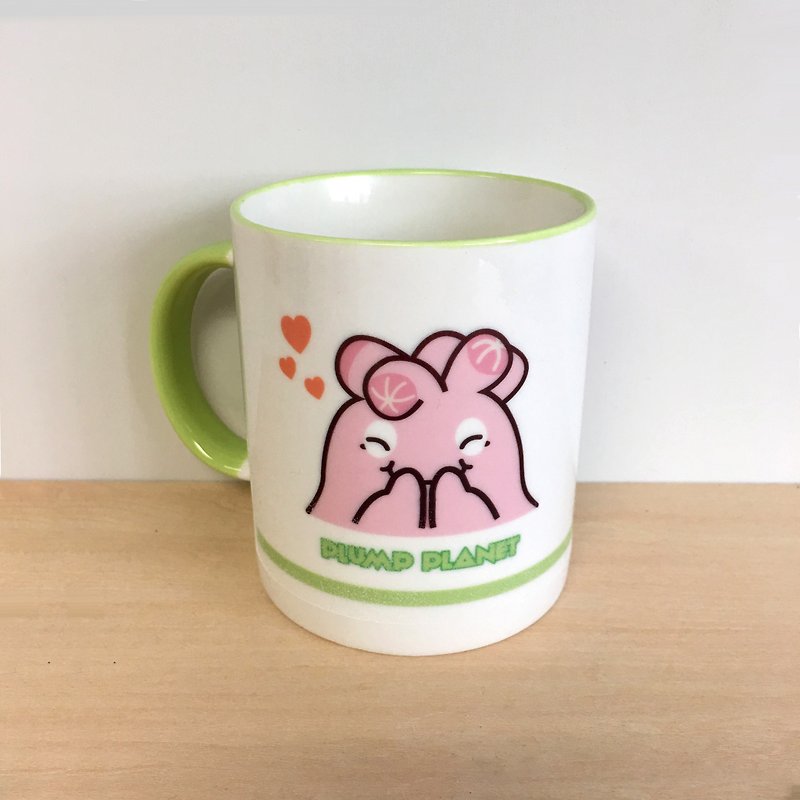 【Plump Planet Friends】Ceramic cup | Smiling Sakura Yulu - Mugs - Pottery 