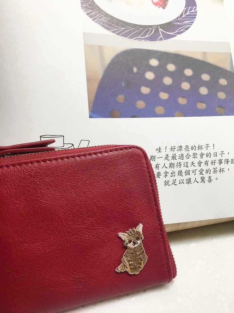 ハンドメイドのギフトポケットの財布の刺繍小さな黄色の猫のL型ジッパーショートクリップ卒業バレンタインデーの誕生日プレゼント - 財布 - 防水素材 パープル