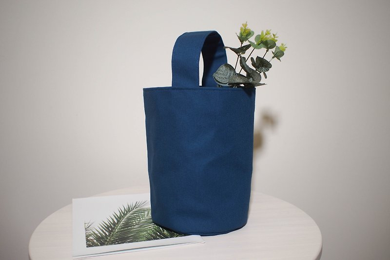 Dot Series Bucket Bag/Canvas Tote Bag/Tote Bag/Deep Sea Blue/Pre-order - กระเป๋าถือ - ผ้าฝ้าย/ผ้าลินิน สีน้ำเงิน