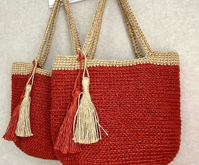 Buy wholesale Carrying bag hand-woven from raffia. Reusable