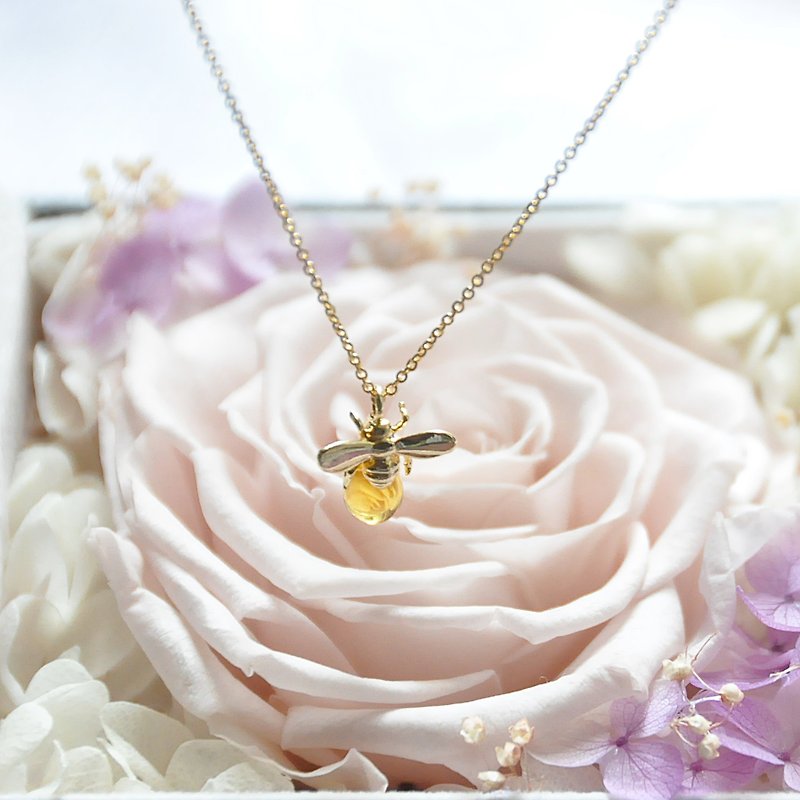 armei "Sweet Honey" Honey Bee Necklace - Chokers - Other Metals Gold