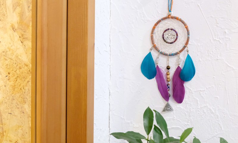 Handmade Dreamcatcher -  Amethyst - ของวางตกแต่ง - ผ้าฝ้าย/ผ้าลินิน สีน้ำเงิน