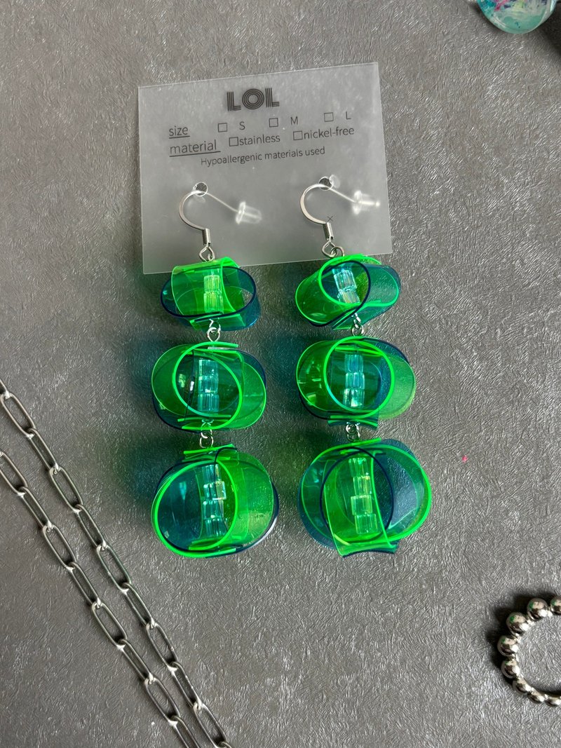 PVC Design F18 耳夾/耳飾 - 耳環/耳夾/耳骨夾 - 其他材質 綠色