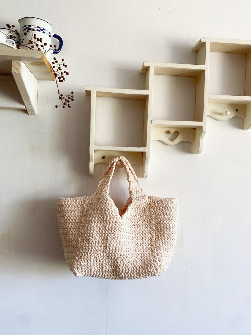 【好日手作】Handmade。手工韓國線材編織米白色方底手提包 - 手提包/手提袋 - 棉．麻 白色