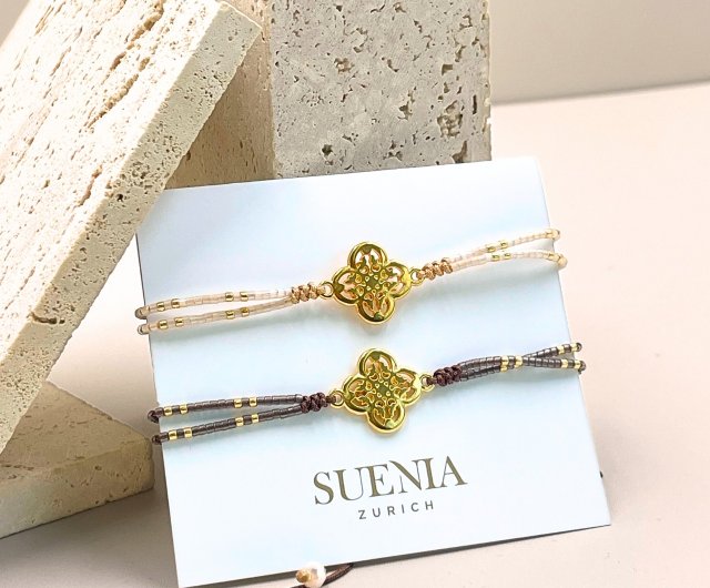 クラシカルな星柄編み込みブレスレット（ブロンズゴールド