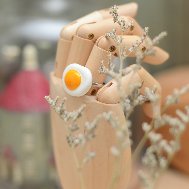 fried egg handmade ring by niyome craft - 戒指 - 黏土 白色