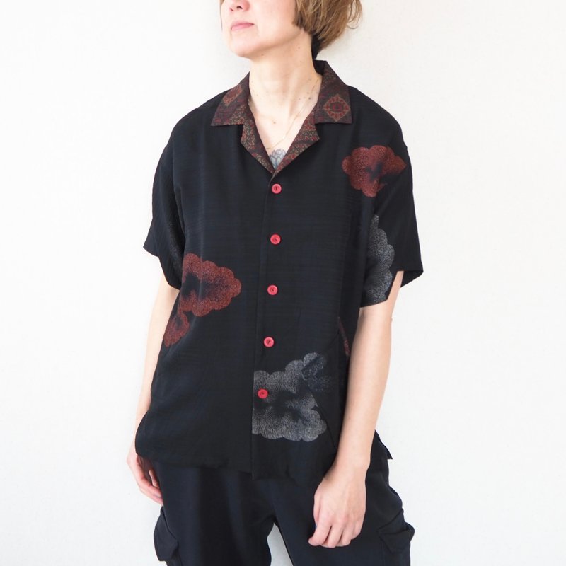 【日本製造】UMUI BLACK LABEL、和服襯衫、獨一無二、開領襯衫 - 女襯衫 - 絲．絹 