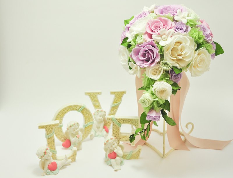 FANCY！FANCY！│CASCADING BRIDAL BOUQUET with Preserved Flowers - ตกแต่งต้นไม้ - พืช/ดอกไม้ 